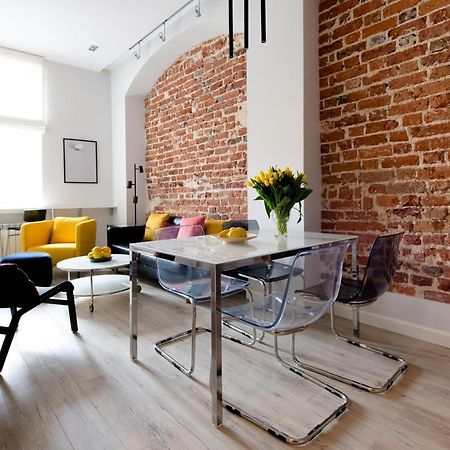 Elegant 2Br, Amazing Old Town Views, Plac Solny Walk To Rynek! Amenities فروتسواف المظهر الخارجي الصورة