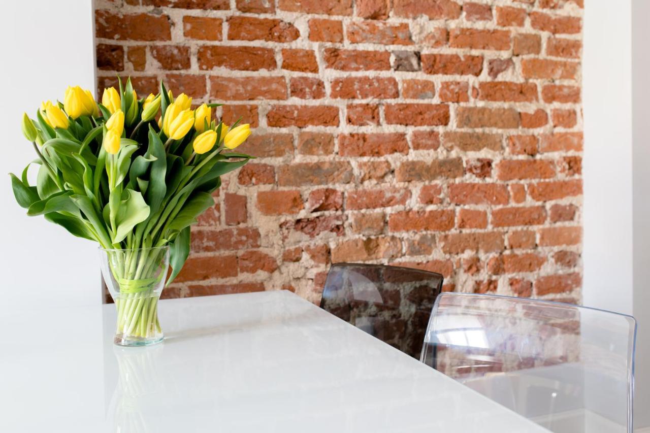 Elegant 2Br, Amazing Old Town Views, Plac Solny Walk To Rynek! Amenities فروتسواف المظهر الخارجي الصورة